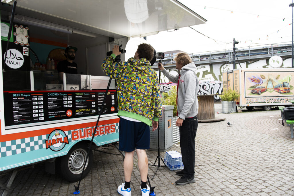 modo behind the scenes
